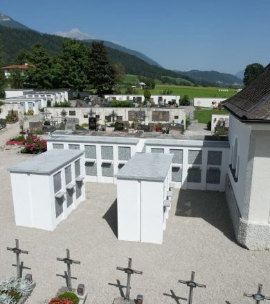 BV Mils Urnengräber